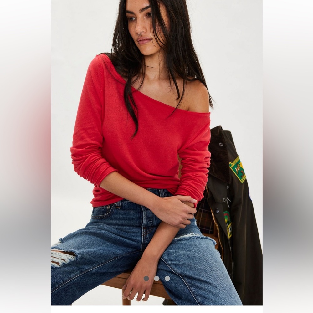 Free People We The Free Most Loved
Long Sleeve-Berry-S-NWT